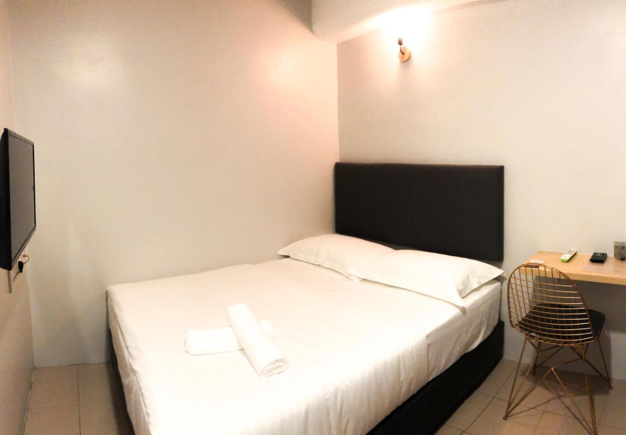 ホテル Hako Xpress Skudai Baru ジョホールバル エクステリア 写真